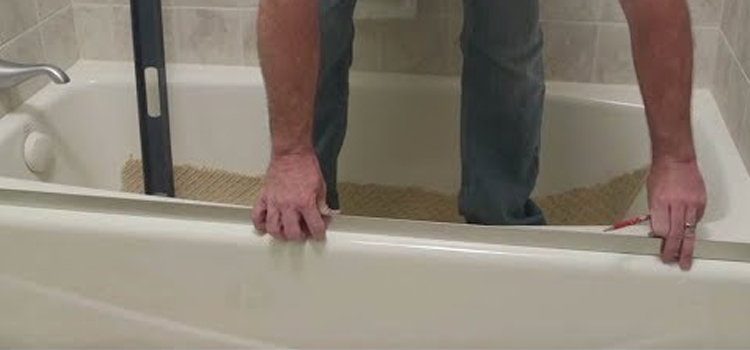 Sliding Shower Door Repair in Venice